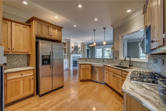 1047 Hall Cemetery Road Burns, TN 37029 - Photo 6 of 20 Gourmet Kitchen--Exquisite Fluid Pattern Granite (New)