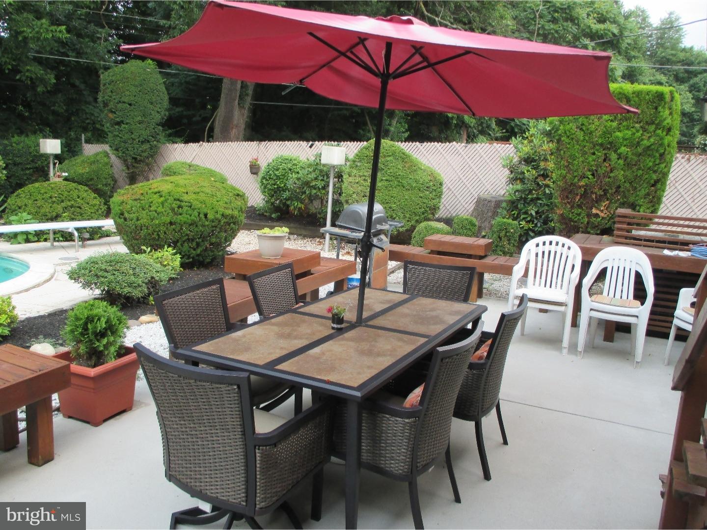 641 Kismet Road Philadelphia, PA 19115 - Photo 5 of 25 a view of an outdoor sitting area with furniture and backyard