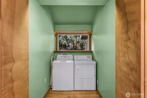 $1,298,000 | 12214 Northeast 97th Street, Kirkland, WA 98033