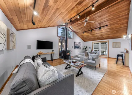 $1,298,000 | 12214 Northeast 97th Street, Kirkland, WA 98033