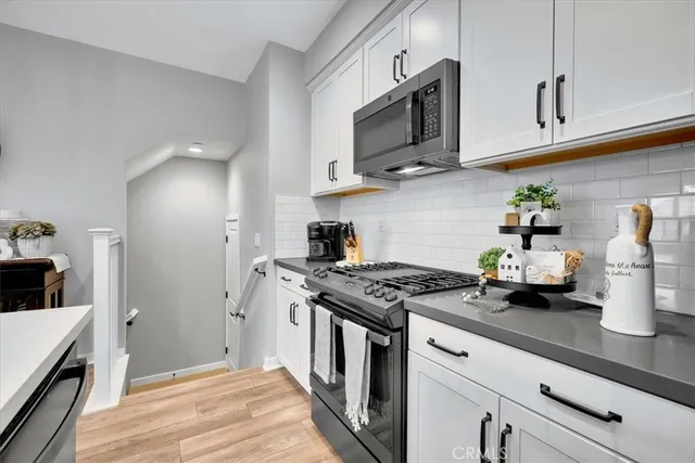 $880,000 | 901 Sunset Ridge, Lake Forest, CA 92610