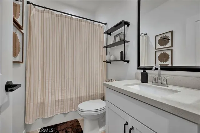 $880,000 | 901 Sunset Ridge, Lake Forest, CA 92610