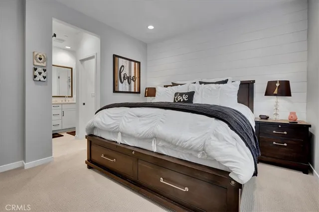 $880,000 | 901 Sunset Ridge, Lake Forest, CA 92610