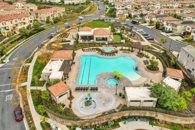 $880,000 | 901 Sunset Ridge, Lake Forest, CA 92610