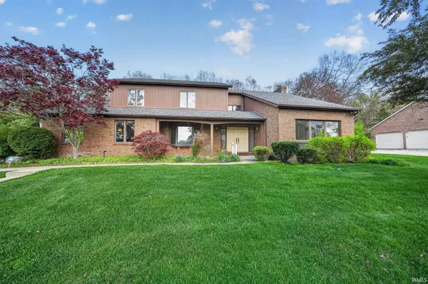 $450,000 | 51132 Pheasant Run Drive, Granger, IN 46530