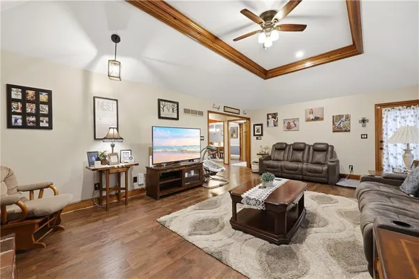 $489,900 | 2200 Northwest Fawn Drive, Blue Springs, MO 64015