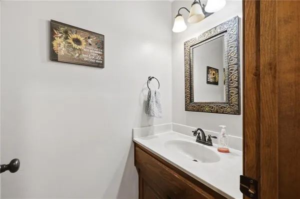 $489,900 | 2200 Northwest Fawn Drive, Blue Springs, MO 64015