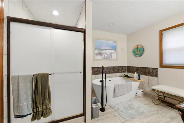 $489,900 | 2200 Northwest Fawn Drive, Blue Springs, MO 64015