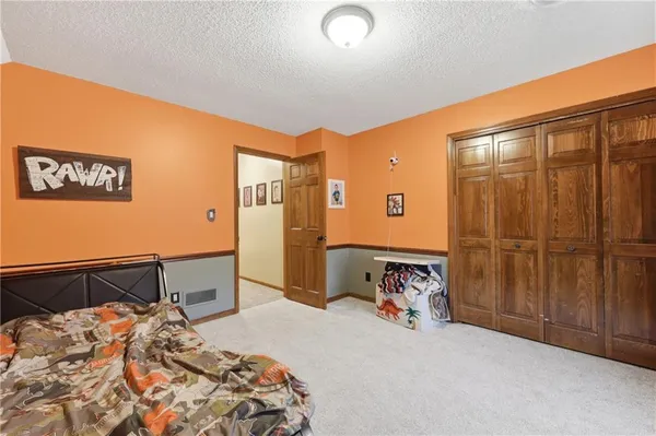 $489,900 | 2200 Northwest Fawn Drive, Blue Springs, MO 64015