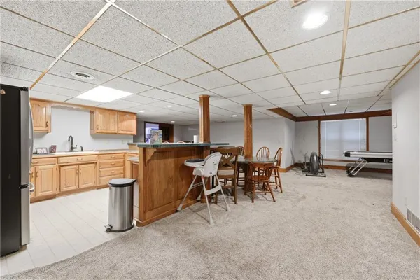 $489,900 | 2200 Northwest Fawn Drive, Blue Springs, MO 64015