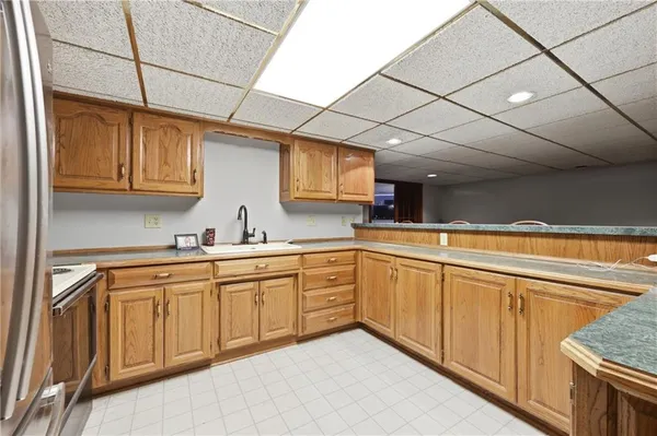 $489,900 | 2200 Northwest Fawn Drive, Blue Springs, MO 64015