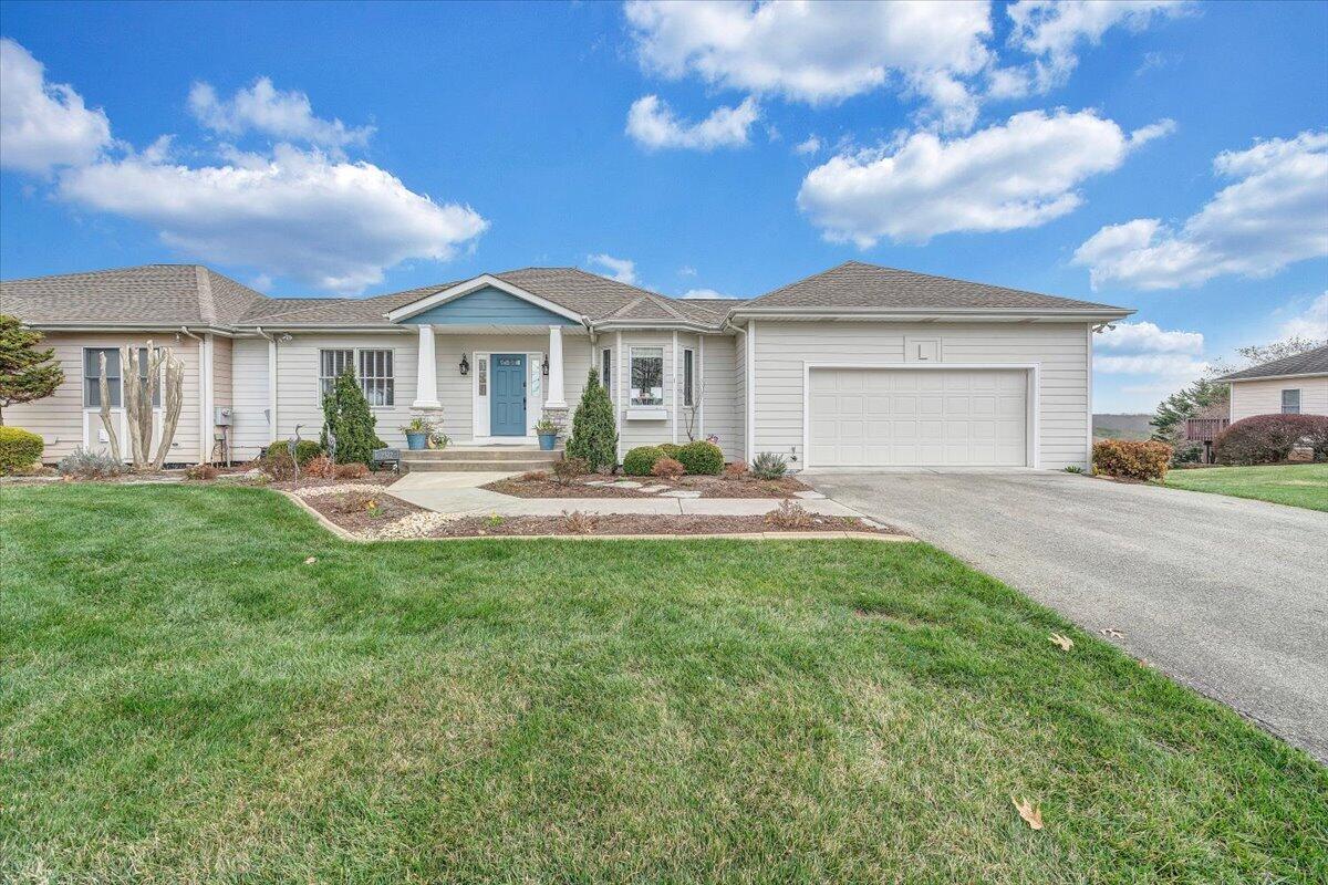 2302 Lake Retreat Road Huddleston, VA 24104 - Photo 57 of 74 56-MIB05728