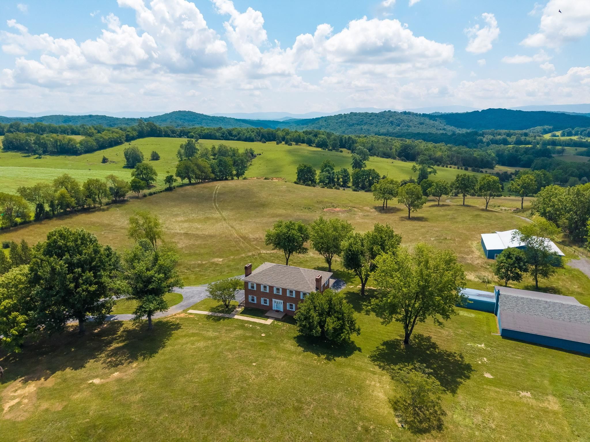 1370 Middlebrook Road Staunton, VA 24401 - Photo 7 of 58