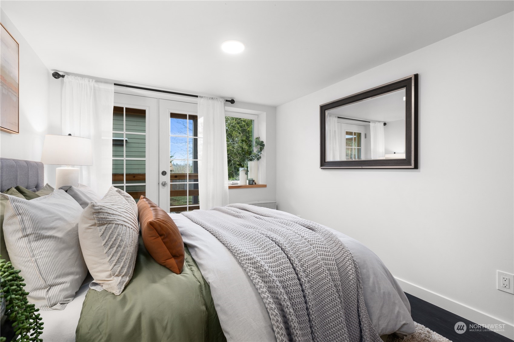 7025 13th Avenue Southwest Seattle, WA 98106 - Photo 24 of 39