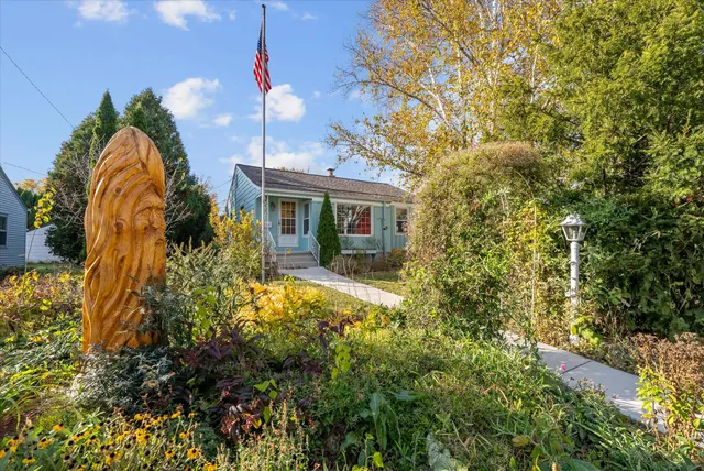 $259,000 | 1109 7th Avenue, Grafton, WI 53024