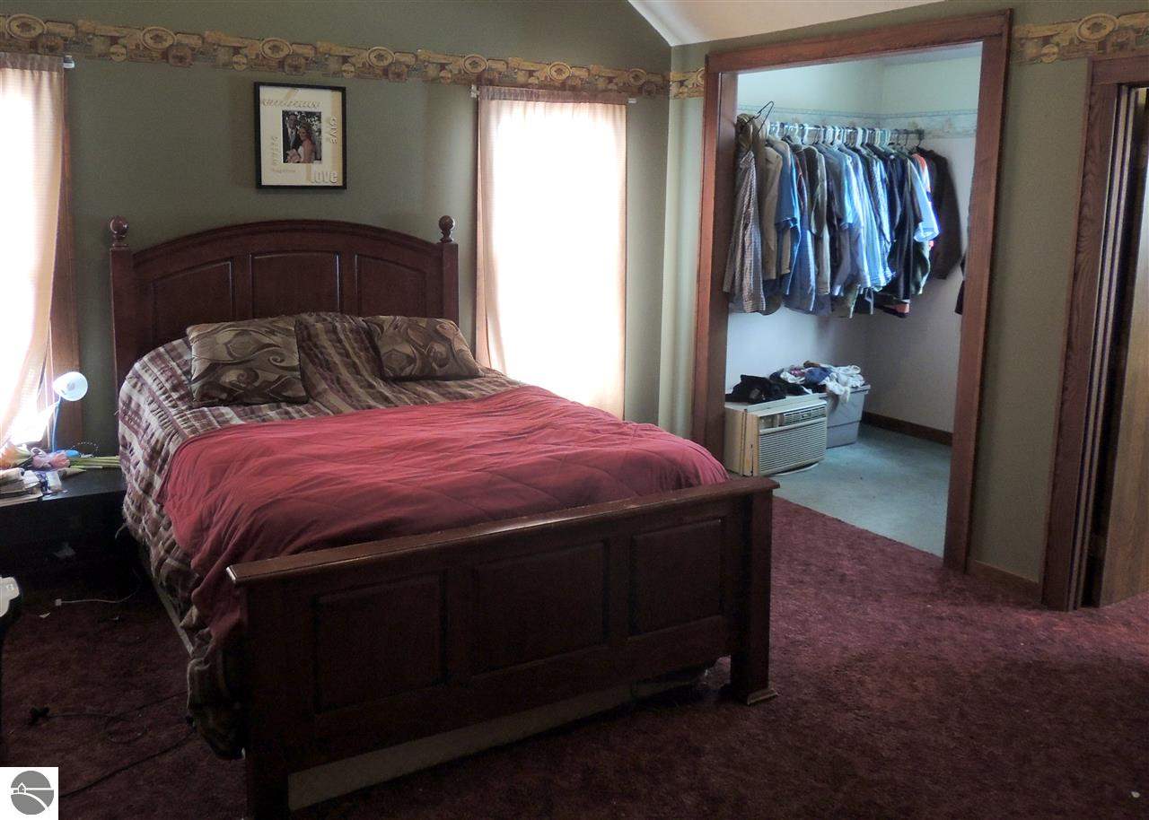 652 South McClelland Road Ithaca, MI 48847 - Photo 8 of 30 1780871-8.JPG
