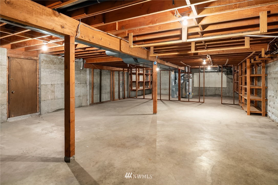 13912 Southeast 141st Street Renton, WA 98059 - Photo 18 of 21 Gallery Image 18