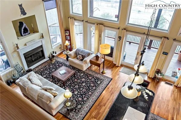 $865,000 | 60 East Valley View Drive, Marion, NC 28752