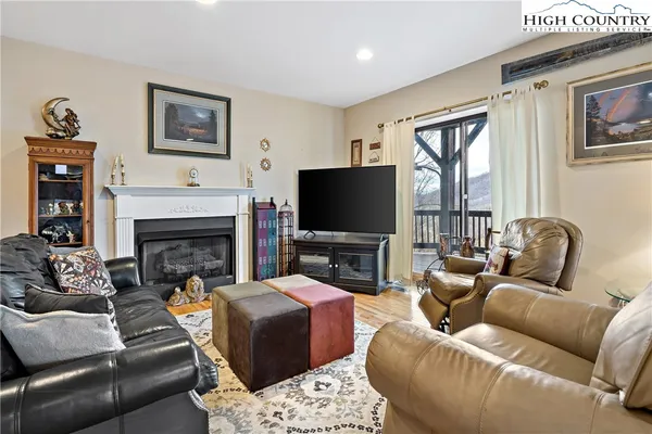$865,000 | 60 East Valley View Drive, Marion, NC 28752