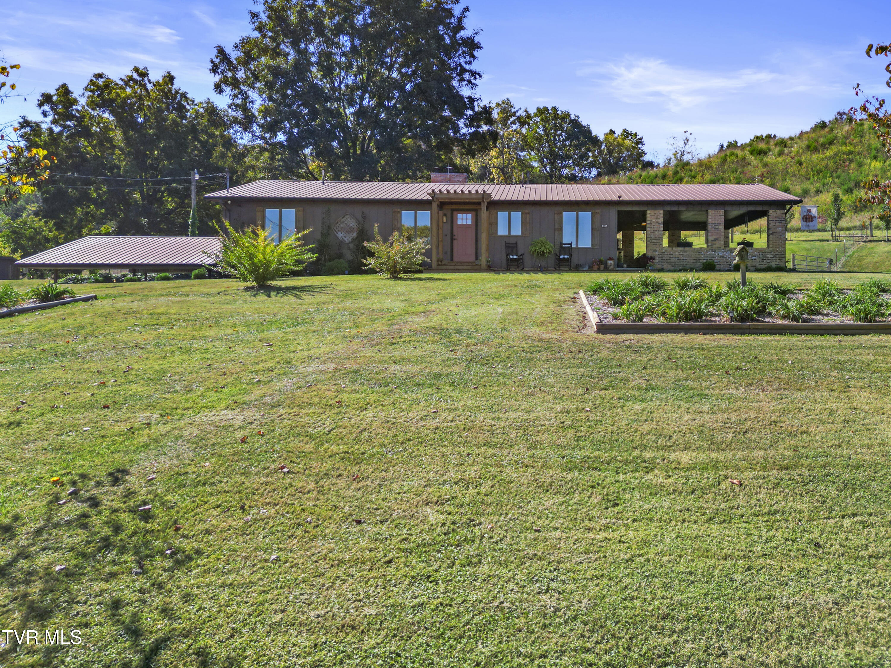 9915 Warrensburg Road Mosheim, TN 37818 - Photo 3 of 61 DJI_0465