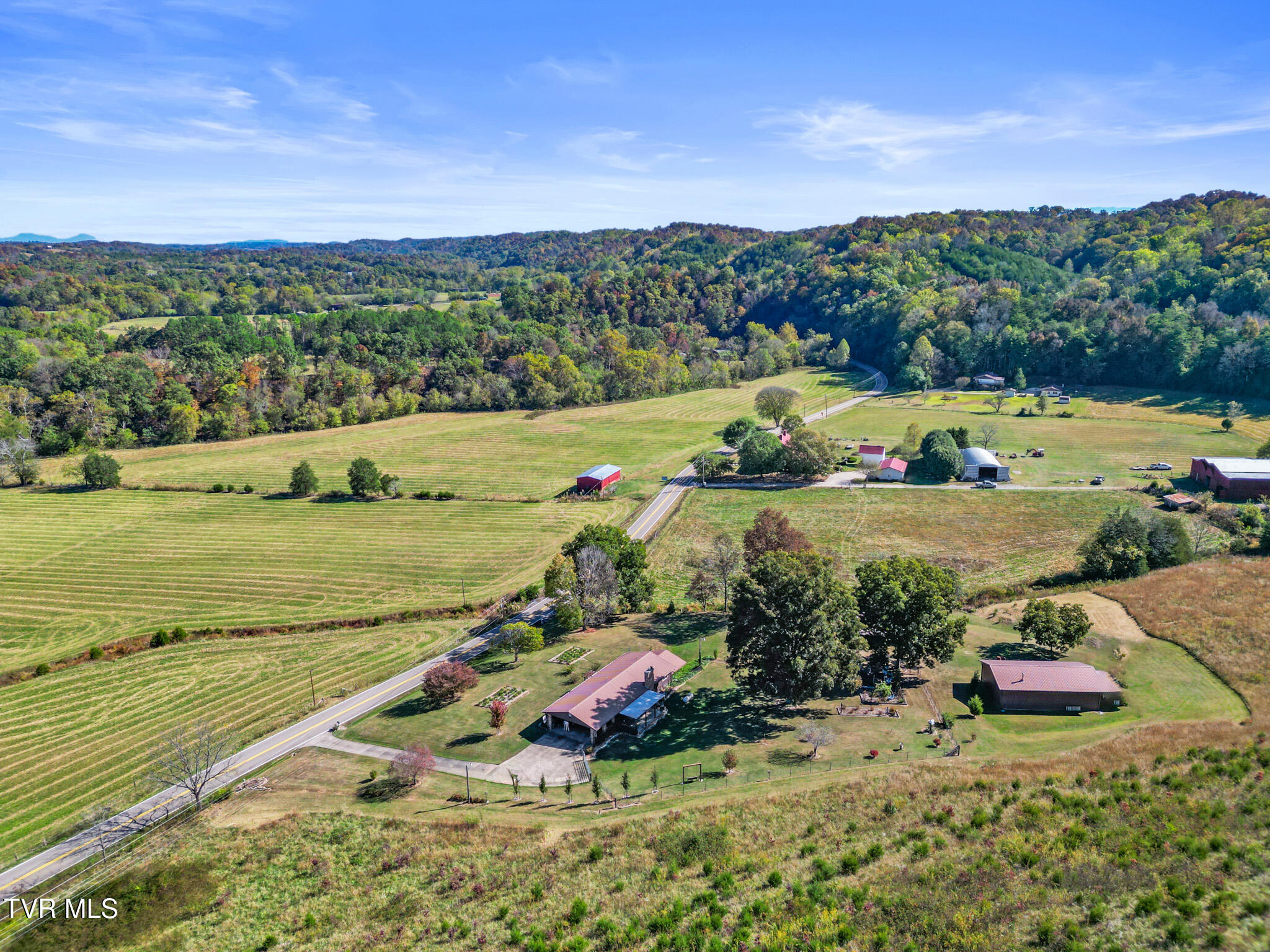 9915 Warrensburg Road Mosheim, TN 37818 - Photo 4 of 61 Warrensburg-4