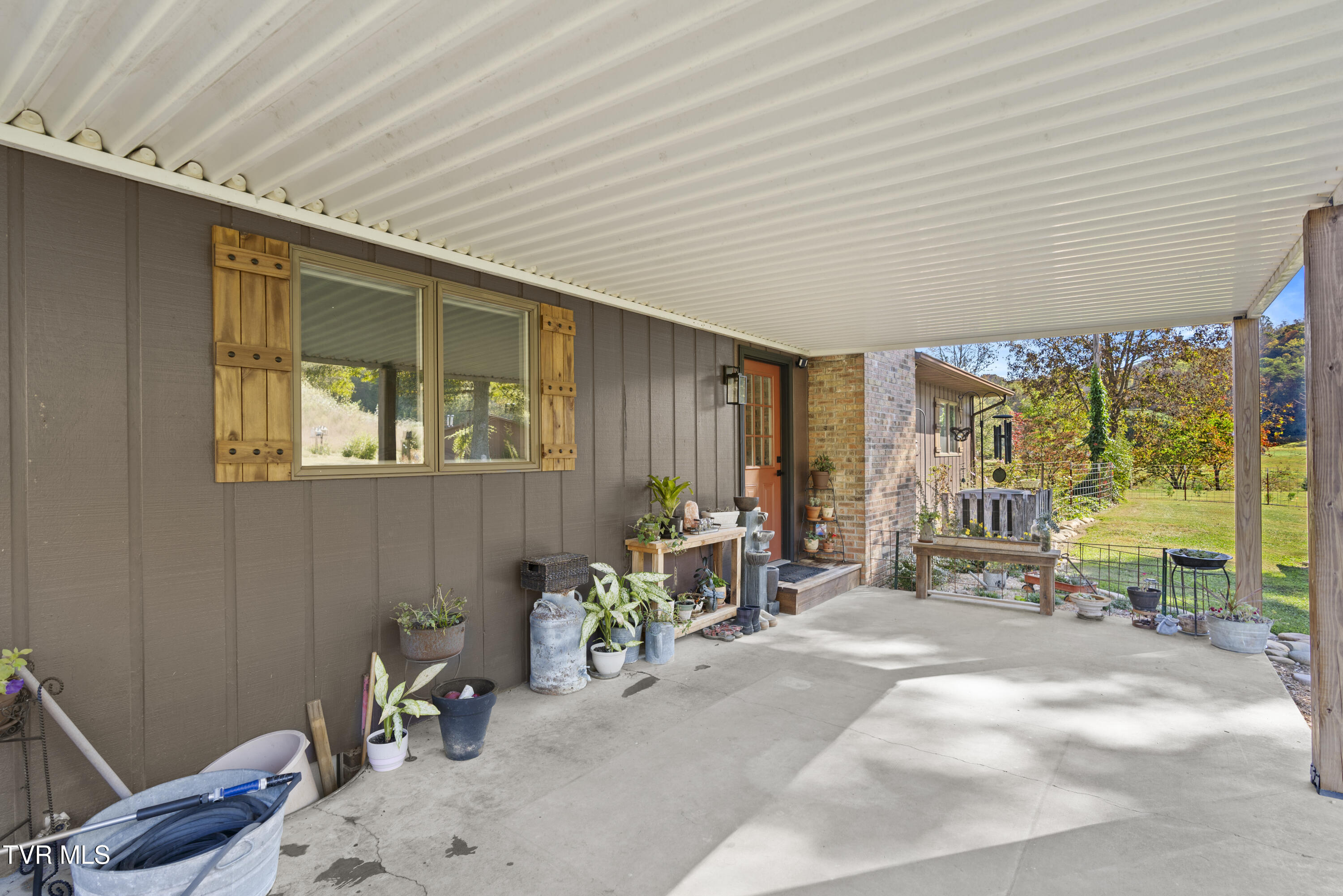 9915 Warrensburg Road Mosheim, TN 37818 - Photo 44 of 61 DSC09527