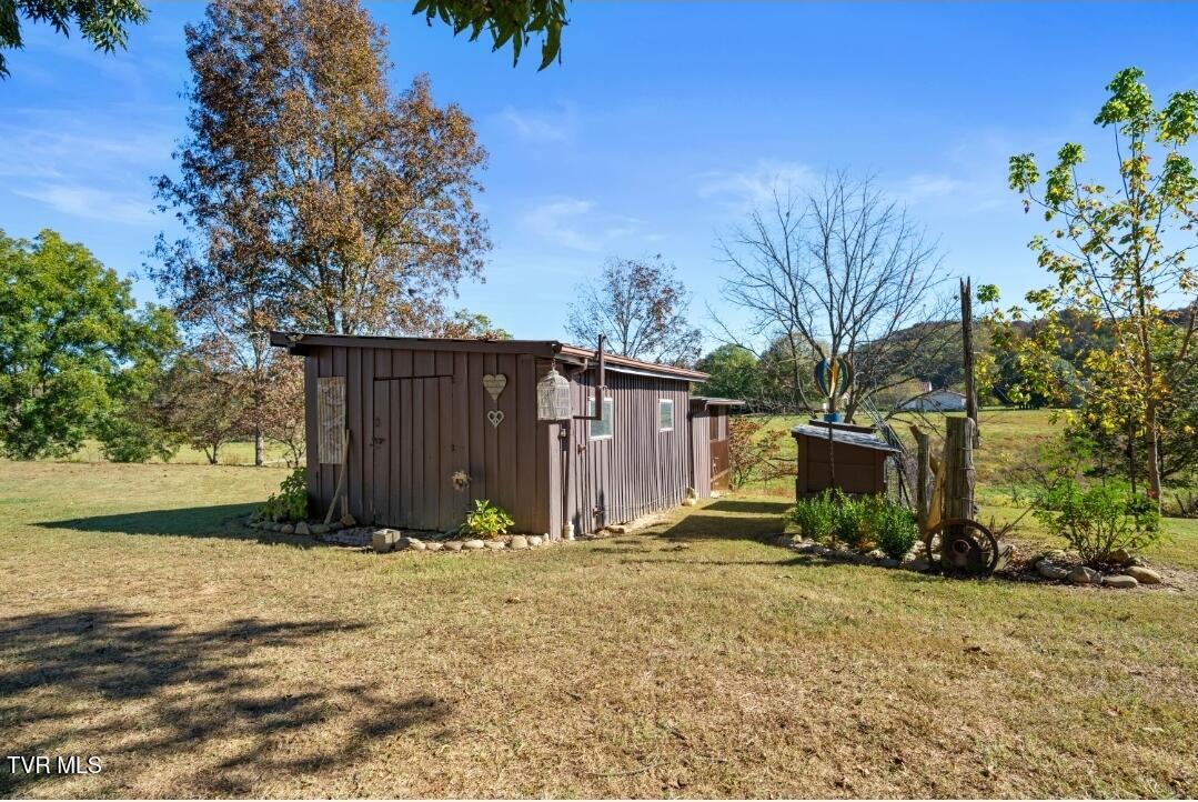 9915 Warrensburg Road Mosheim, TN 37818 - Photo 48 of 61 1000021490