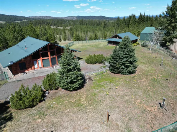 $1,950,000 | 4975 Middle Road, Ahsahka, ID 83520