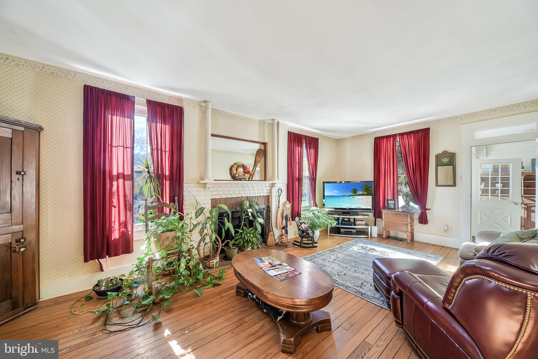 600 Rock Spg Church Road Forest Hill, MD 21050 - Photo 16 of 56 a living room with furniture and a potted plant