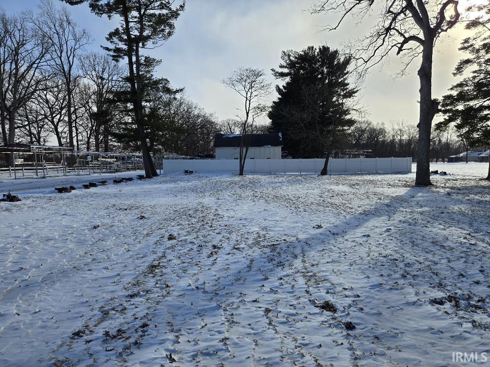 1615 Mitchell Drive Rochester, IN 46975 - Photo 1 of 11