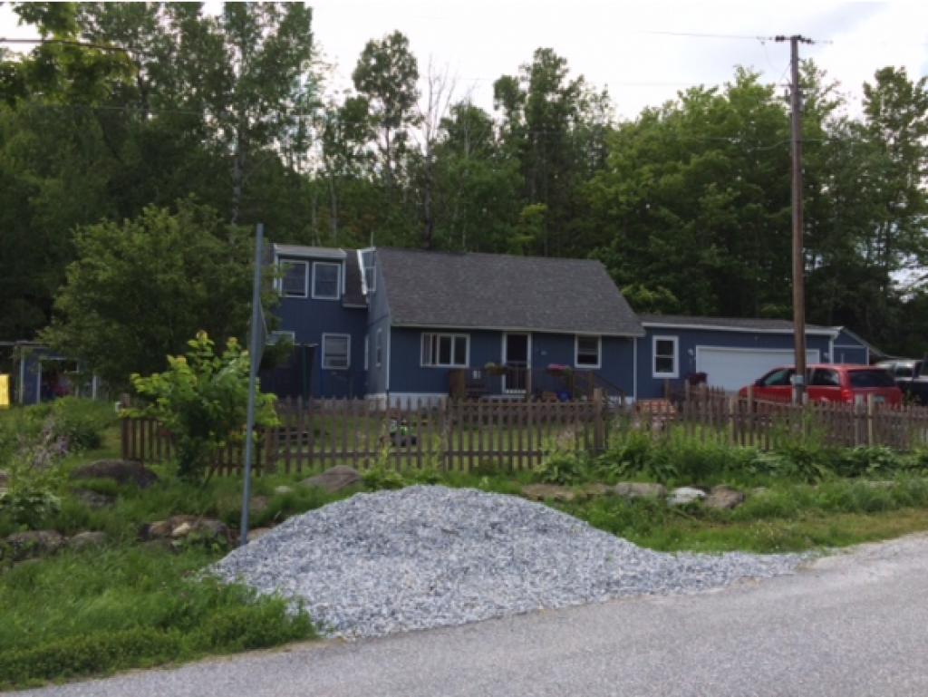 14 Button Road St. Albans Town, VT 05478 - Photo 4 of 5 Gallery Image 4