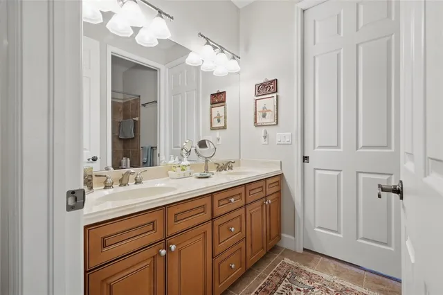 $3,500 | 2320 Water Oaks Lane, Unit 111, Vero Beach, FL 32962