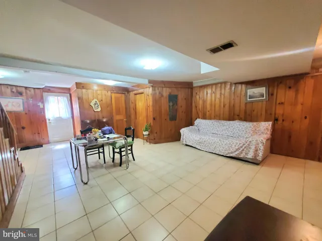 $1,850 | 2314 East W Highway, Silver Spring, MD 20910