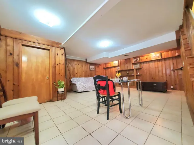 $1,850 | 2314 East W Highway, Silver Spring, MD 20910