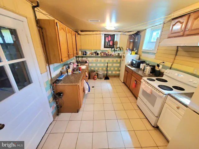 $1,850 | 2314 East W Highway, Silver Spring, MD 20910