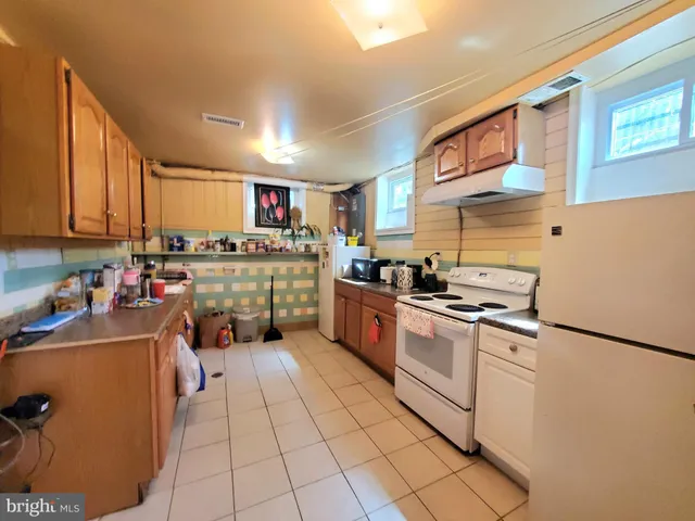 $1,850 | 2314 East W Highway, Silver Spring, MD 20910