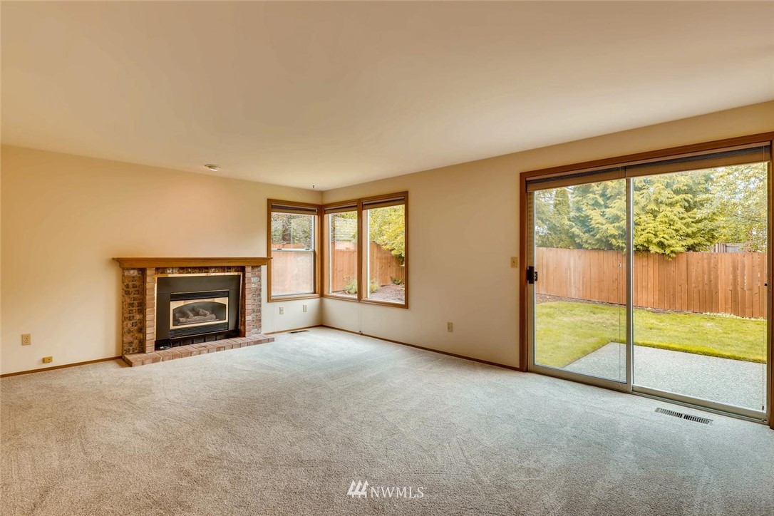 4608 Northeast 19th Street Renton, WA 98059 - Photo 13 of 25