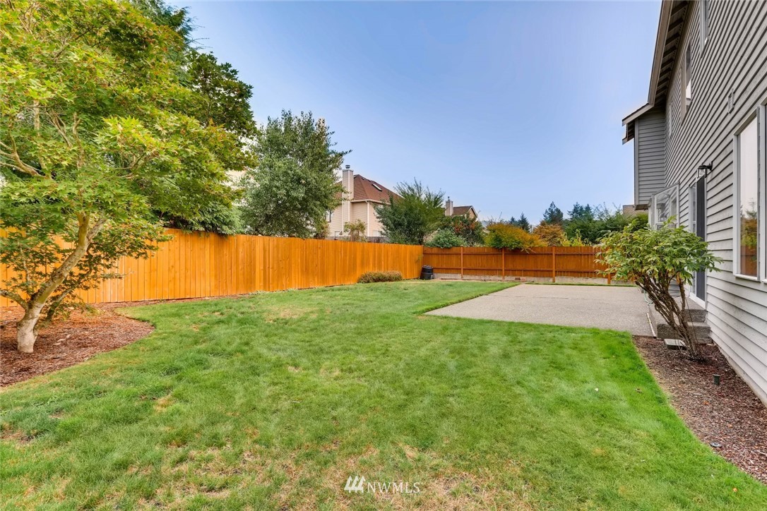 4608 Northeast 19th Street Renton, WA 98059 - Photo 24 of 25