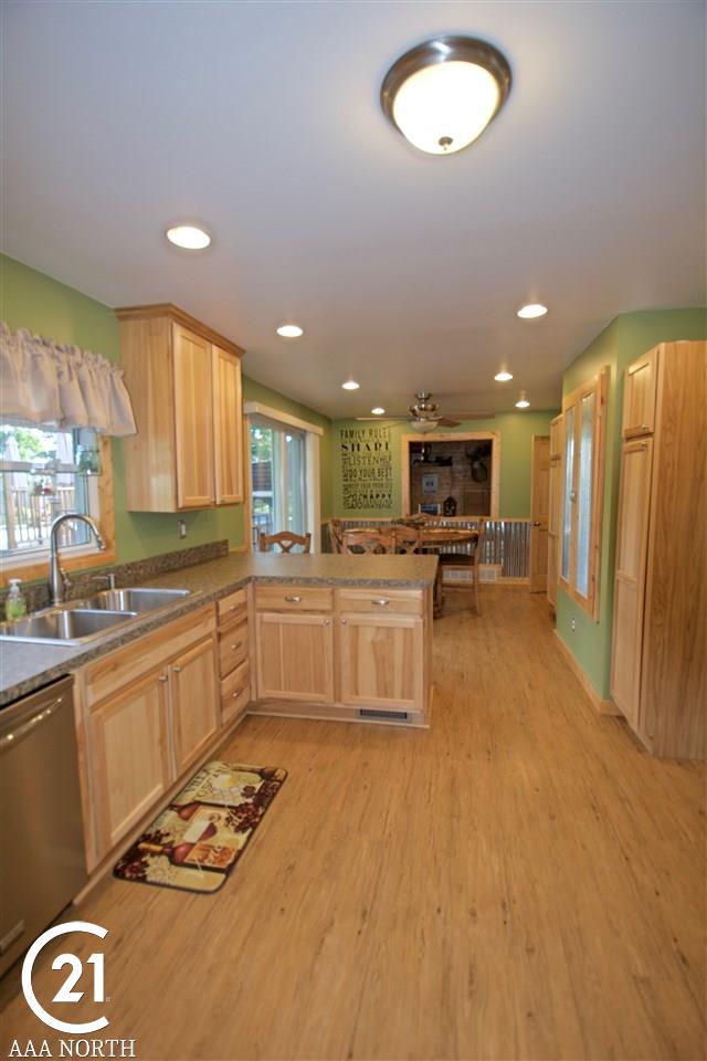 10975 Brandon Road Emmett, MI 48022 - Photo 9 of 30