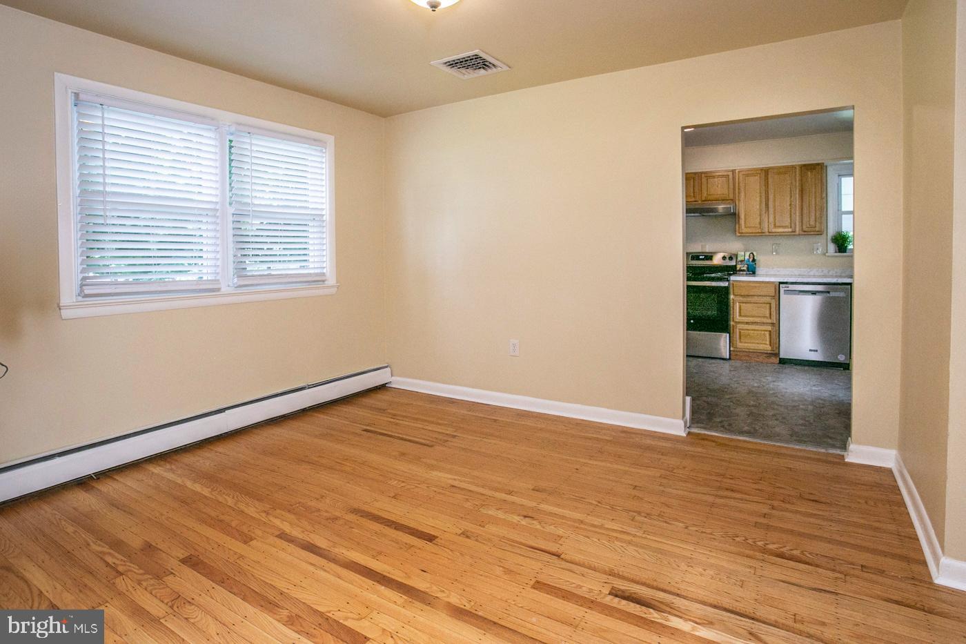 1408 Butler Pike Conshohocken, PA 19428 - Photo 21 of 56 Dining Room