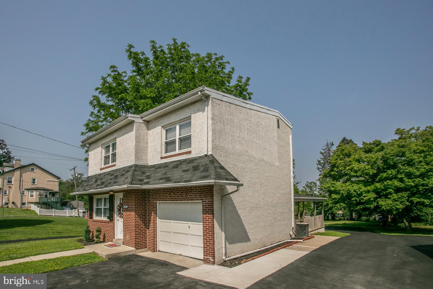 1408 Butler Pike Conshohocken, PA 19428 - Photo 4 of 56 side parking