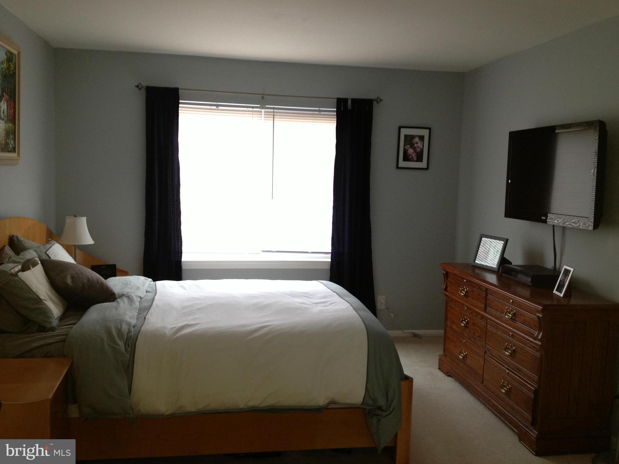 577 Summit Hall Road Gaithersburg, MD 20877 - Photo 15 of 18 Bedroom (Master)