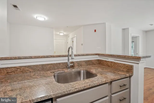 $2,150 | 18815 Sparkling Water Drive, Unit 4O, Germantown, MD 20874