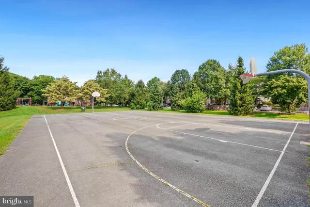 $2,150 | 18815 Sparkling Water Drive, Unit 4O, Germantown, MD 20874