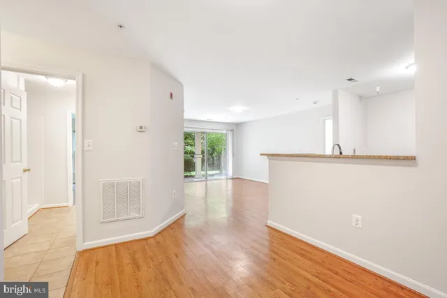 $2,150 | 18815 Sparkling Water Drive, Unit 4O, Germantown, MD 20874