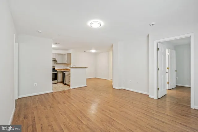 $2,150 | 18815 Sparkling Water Drive, Unit 4O, Germantown, MD 20874