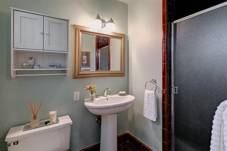 2024 Queensberry Road Pasadena, CA 91104 - Photo 22 of 35 Additional Photo