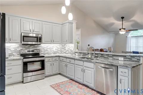 $585,000 | 10068 Holly Road, Mechanicsville, VA 23116