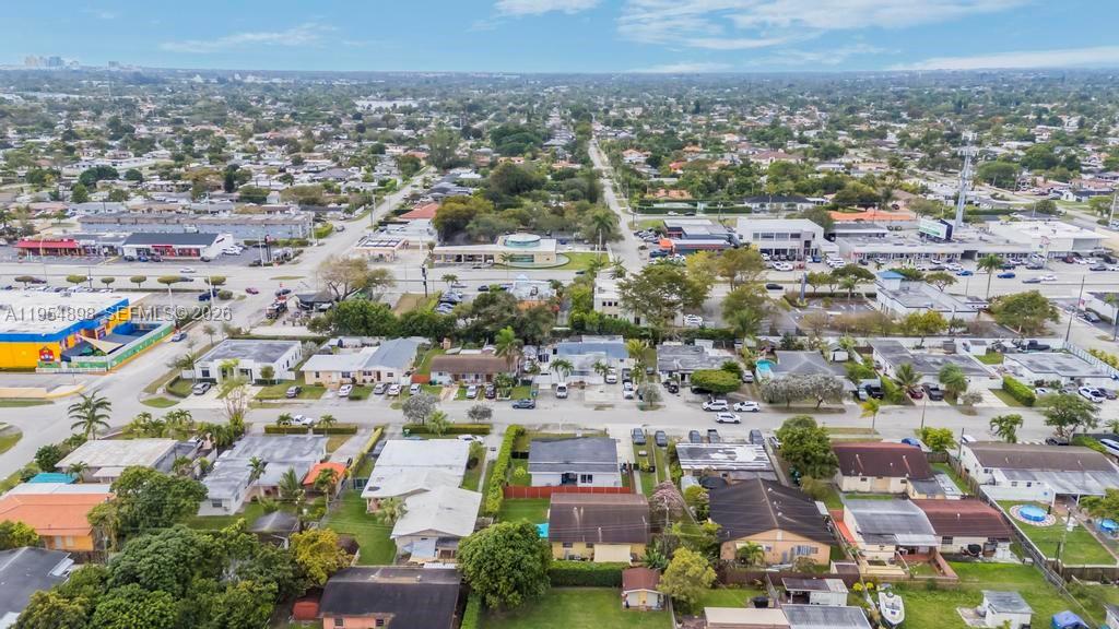 9435-9437 Southwest 39th Street Miami, FL 33165 - Photo 30 of 70