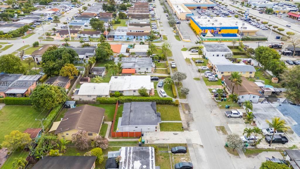 9435-9437 Southwest 39th Street Miami, FL 33165 - Photo 33 of 70